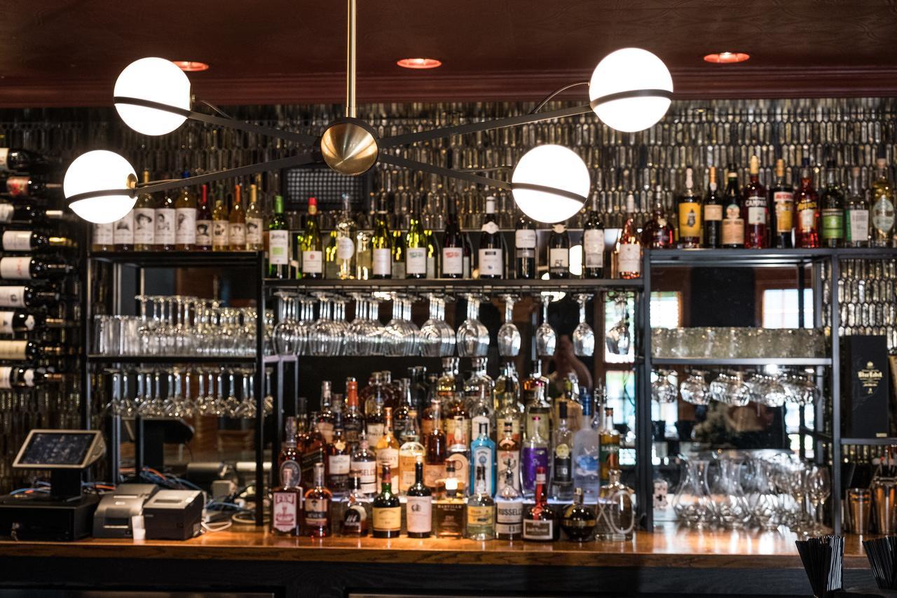Brick Street Inn Zionsville Bagian luar foto