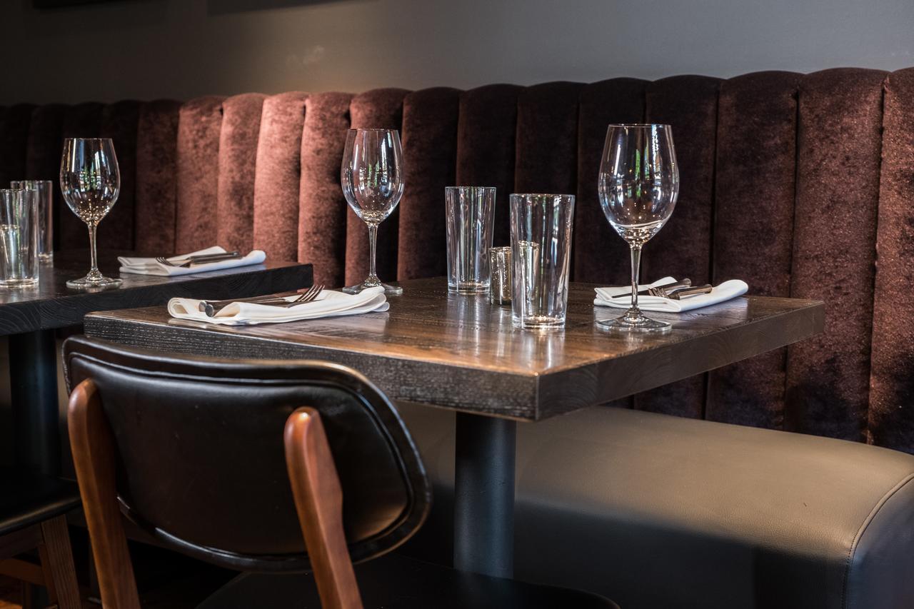 Brick Street Inn Zionsville Bagian luar foto